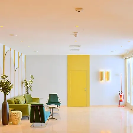 Calm Oasis In The Heart Of Бібіоне